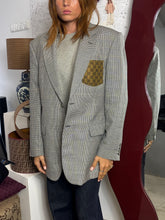 Attire Blazer 35