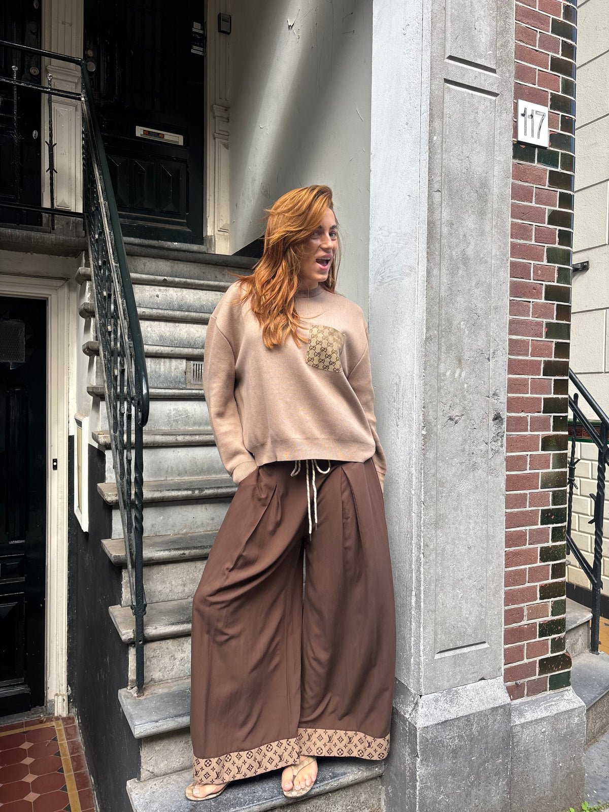 Sale pants brown LV