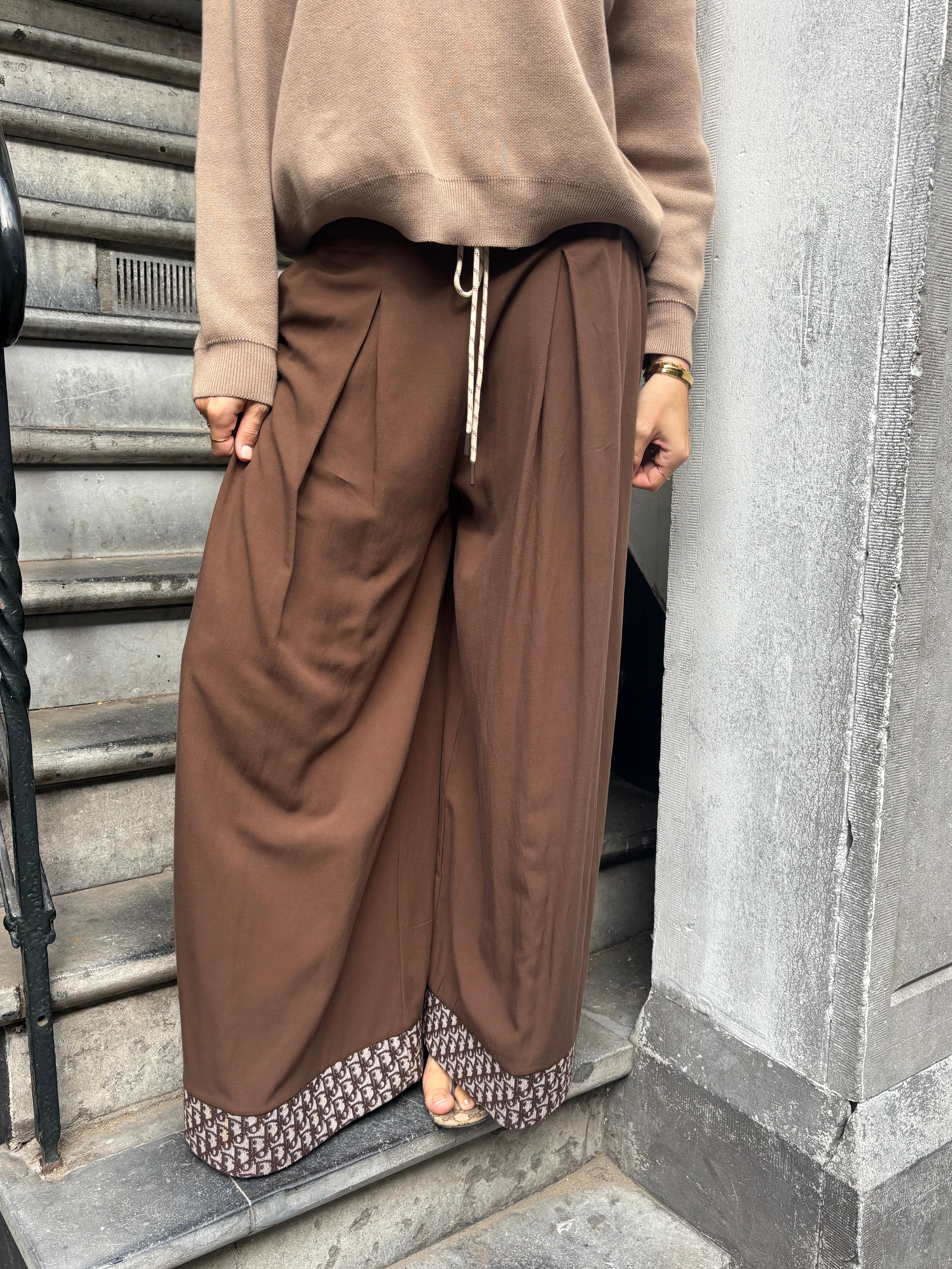 Sale pants brown