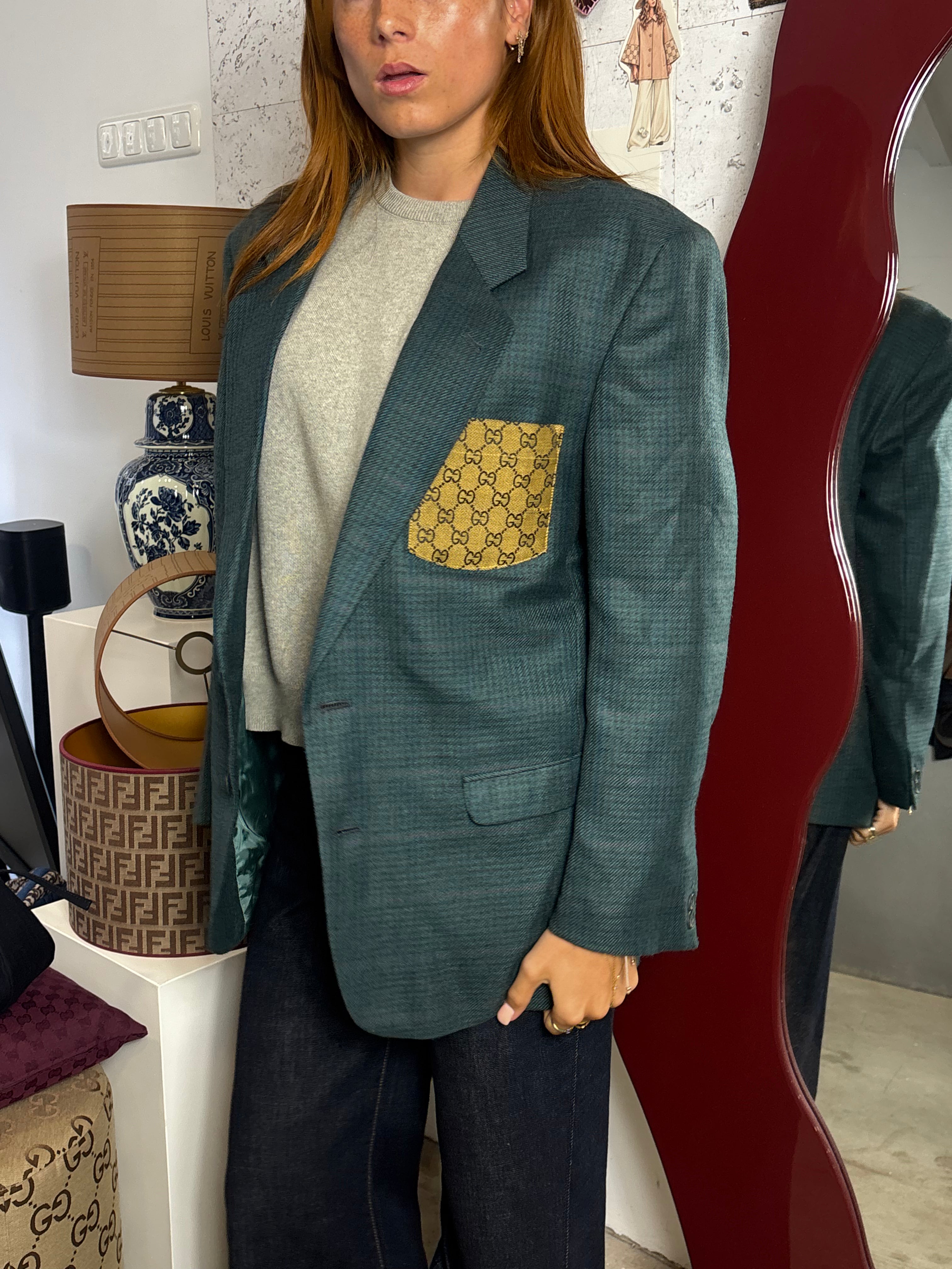 Attire Blazer 31