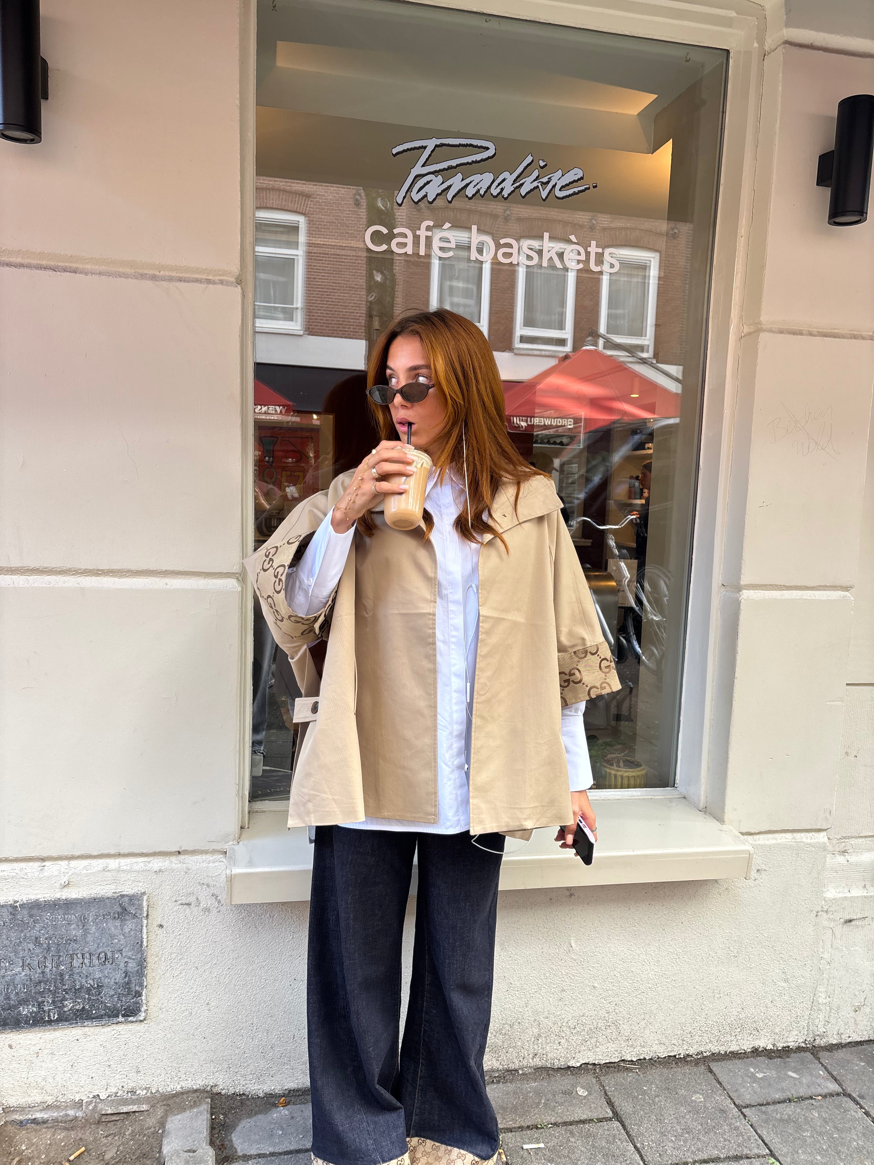 Attire Cape GG Big